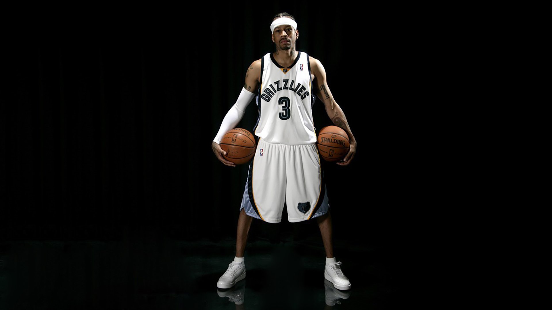 世界杯:老将主动提出替补出场 为年轻队友腾出首发名额 获媒体一致好评